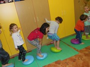 Cvičení zdravá dětská noha ve školce